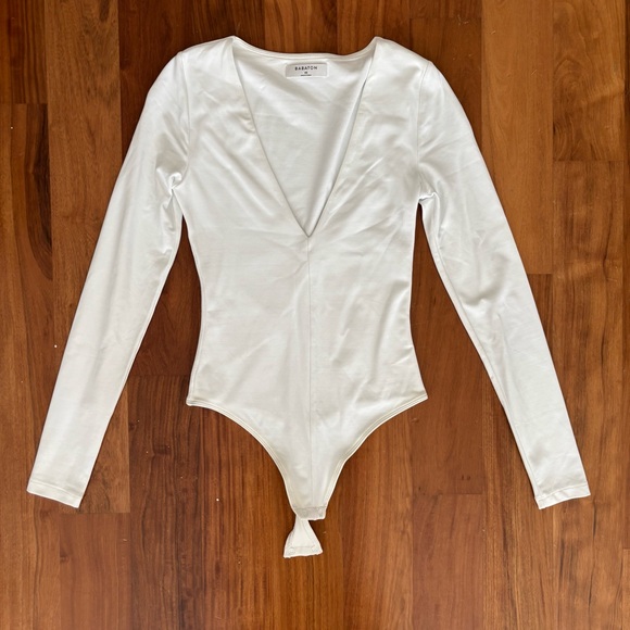 Aritzia White Long Sleeve V-neck Bodysuit - Picture 1 of 4